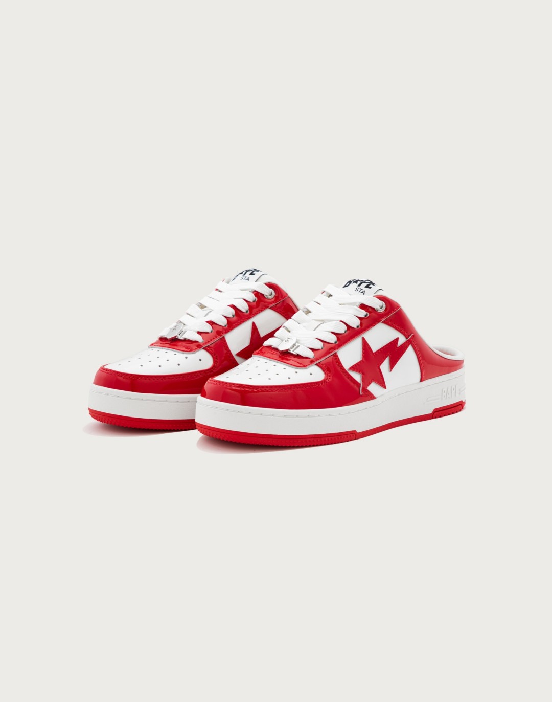 A BATHING APEが新作サンダル「BAPE STA CLOG #1」を発表！