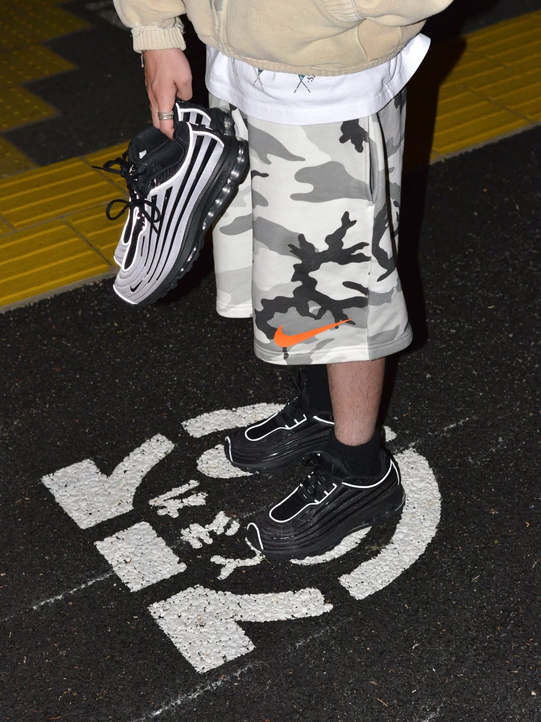 【2026年 10/26 発売】NIKE AIR MAX ECSTASY PLUS “Metallic Silver/Black”