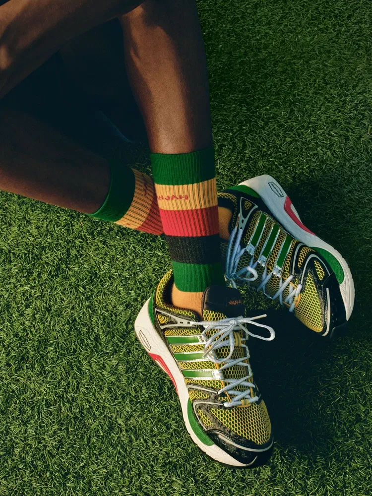 JAH JAH × adidas Originals ADISTAR Control 5 KJ8405 価格:￥26,400 発売日:10月8日