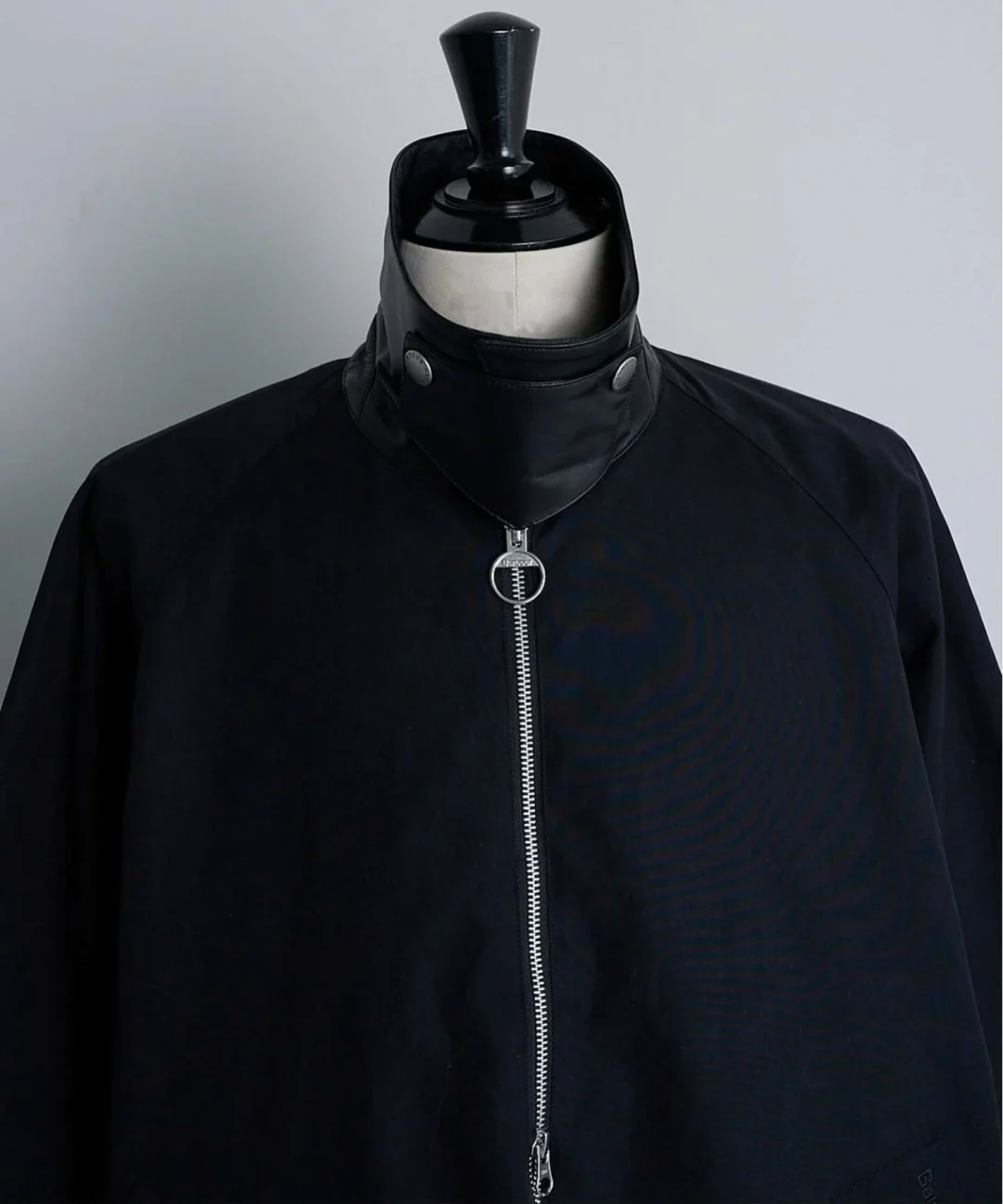 Barbour × EDIFICE 2026 FW 別注モデル「TRANSPORT MODIFY」9月発売
