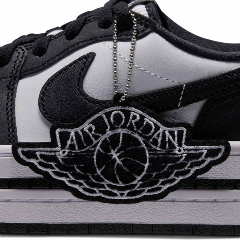 Goss!p｜新たな魅力を放つNIKE W AIR JORDAN 1 TRIPLE STACK登場！