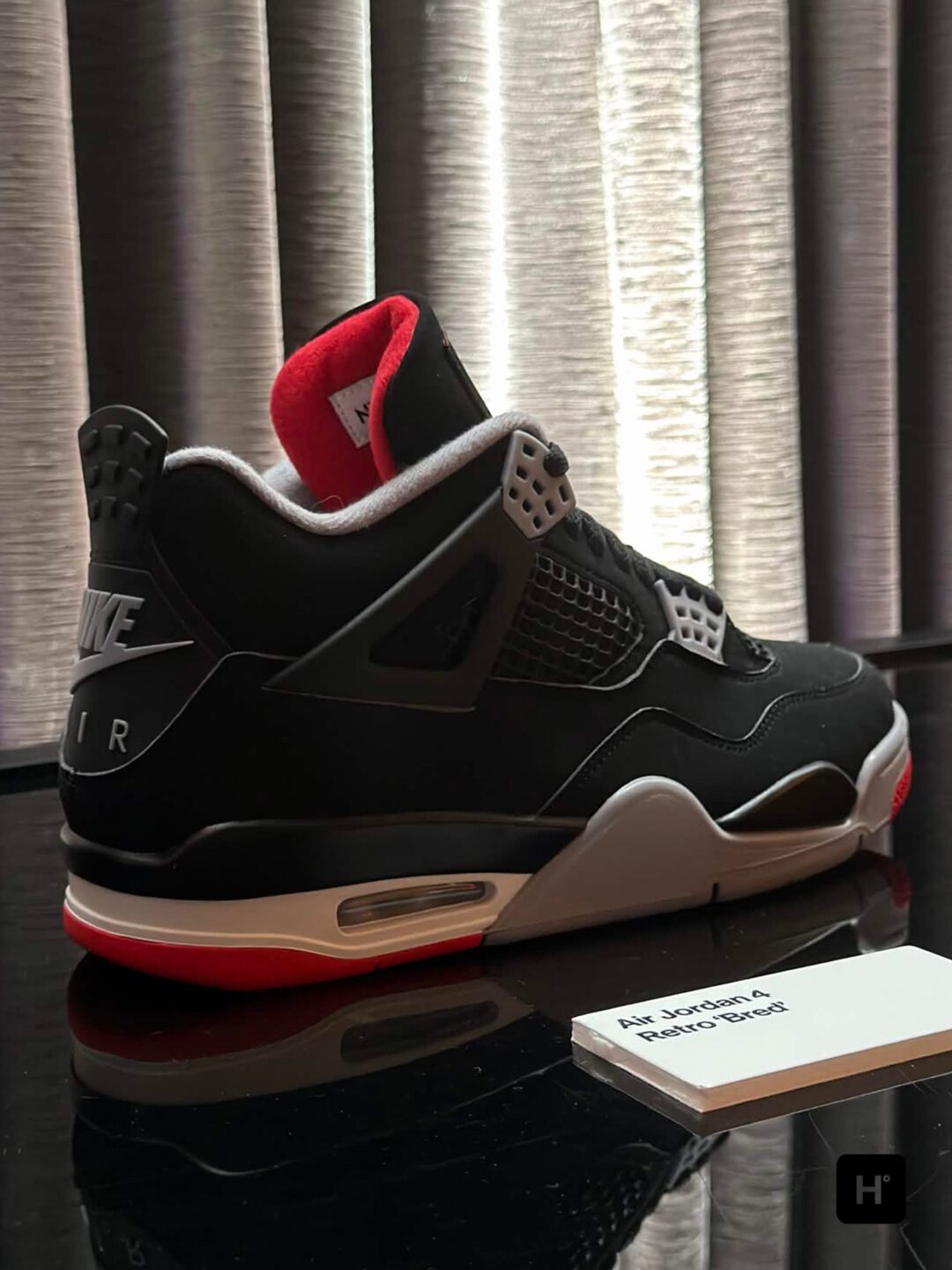 2026年11月27日復刻予定!NIKE AIR JORDAN 4 OG “Bred”