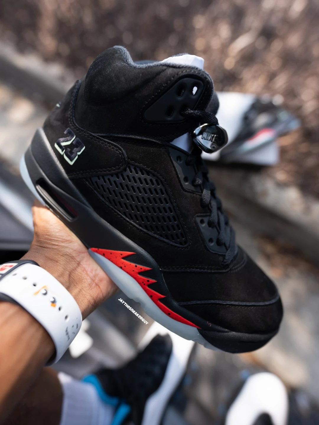 NIKE AIR JORDAN 5 “Halloween 2026”が10/17に登場！