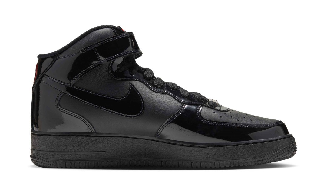Victory Lap Radio × NIKE AIR FORCE 1 MID “Black”が2026年秋冬に登場！