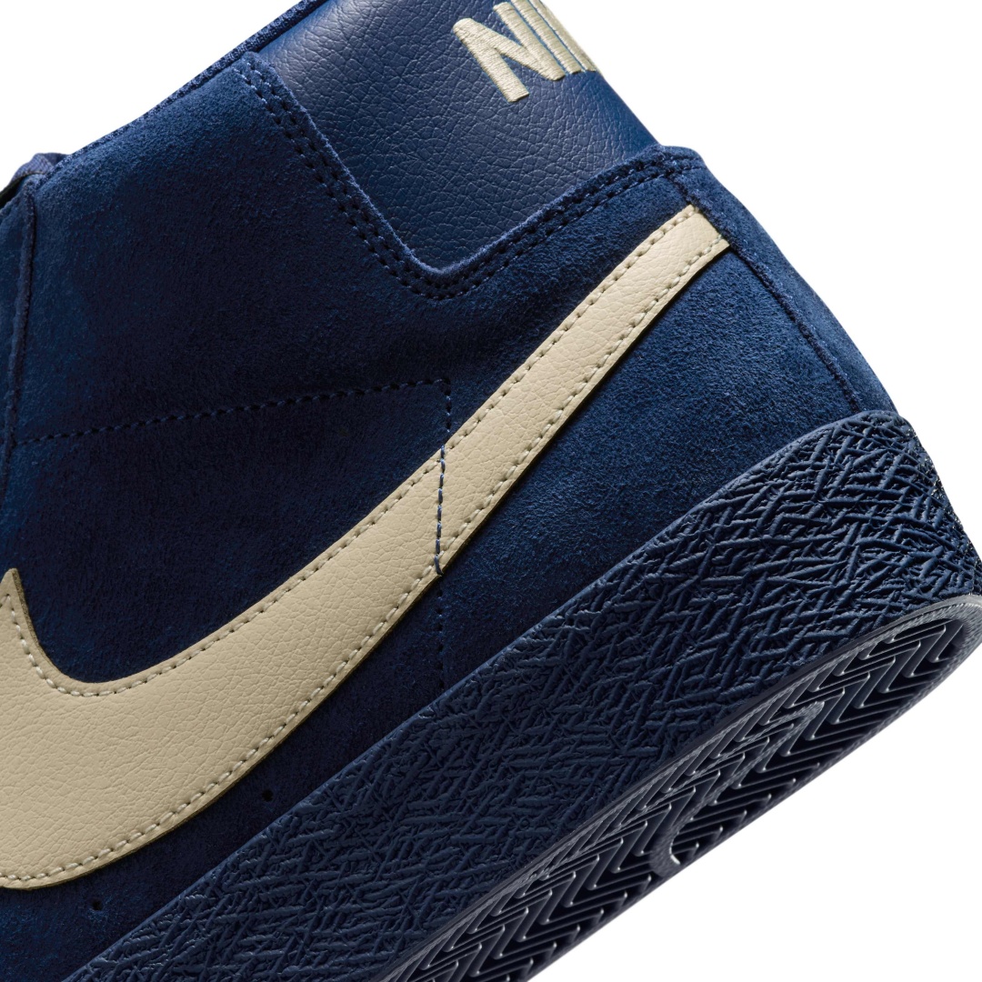 Goss!p｜待望の新作！NIKE SB ZOOM BLAZER MID 発売決定