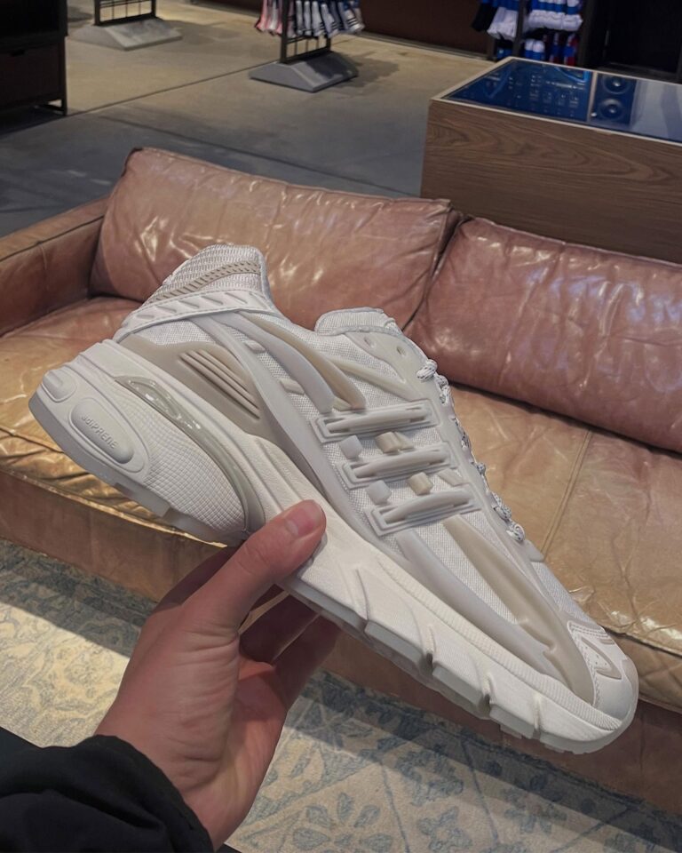 Goss!p｜ファレル・ウィリアムスとadidasの新作スニーカー
