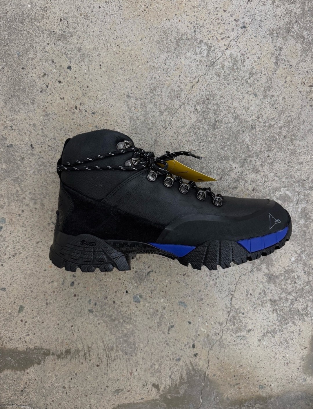 FRAGMENT × ROAの新作ブーツ「Andreas Boots」10月1日発売