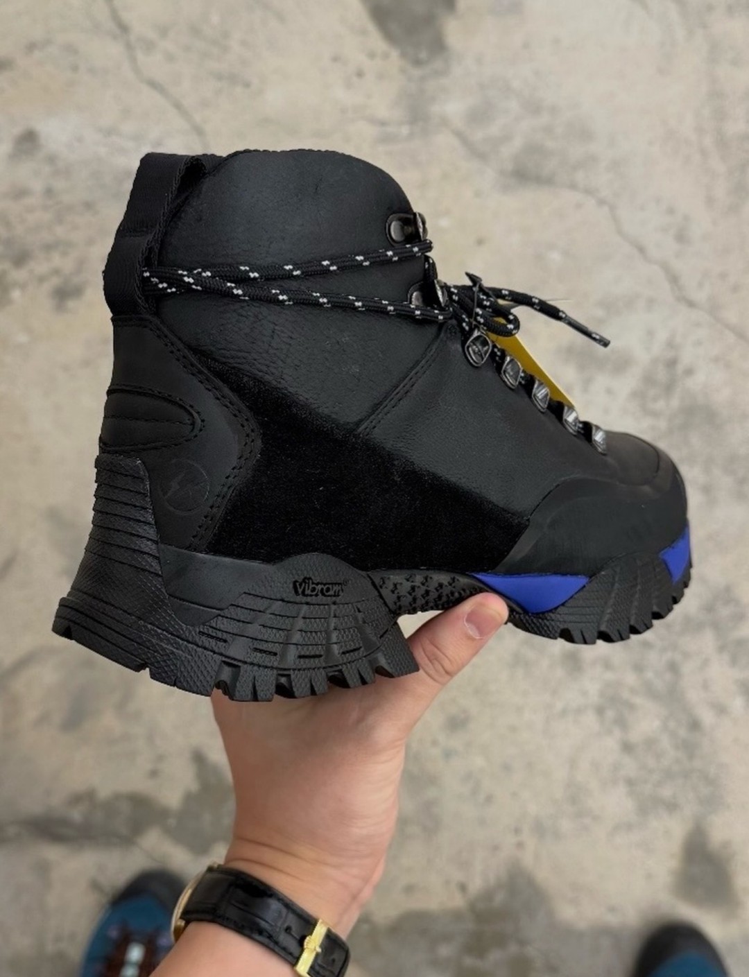 FRAGMENT × ROAの新作ブーツ「Andreas Boots」10月1日発売