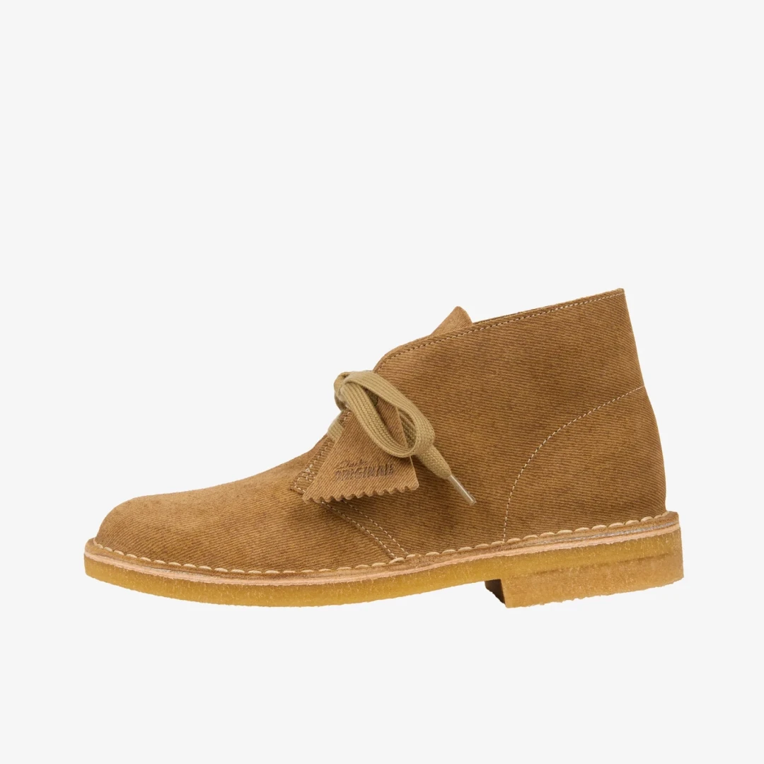 A.P.C. × Clarks Originals コラボモデルが10/2発売決定