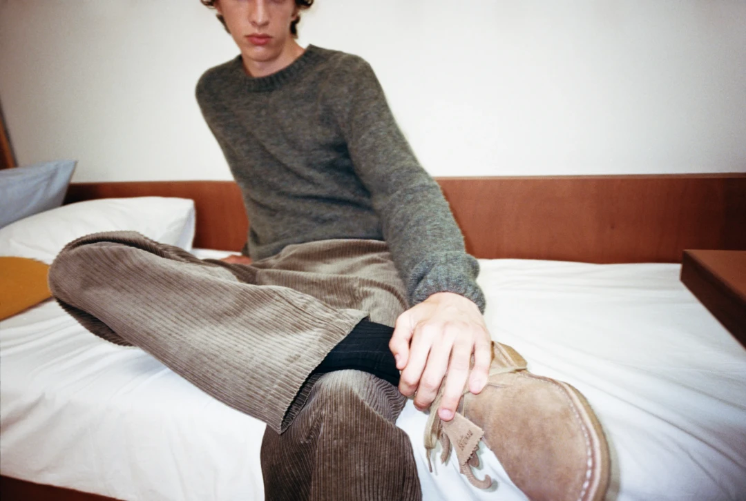 A.P.C. × Clarks Originals コラボモデルが10/2発売決定