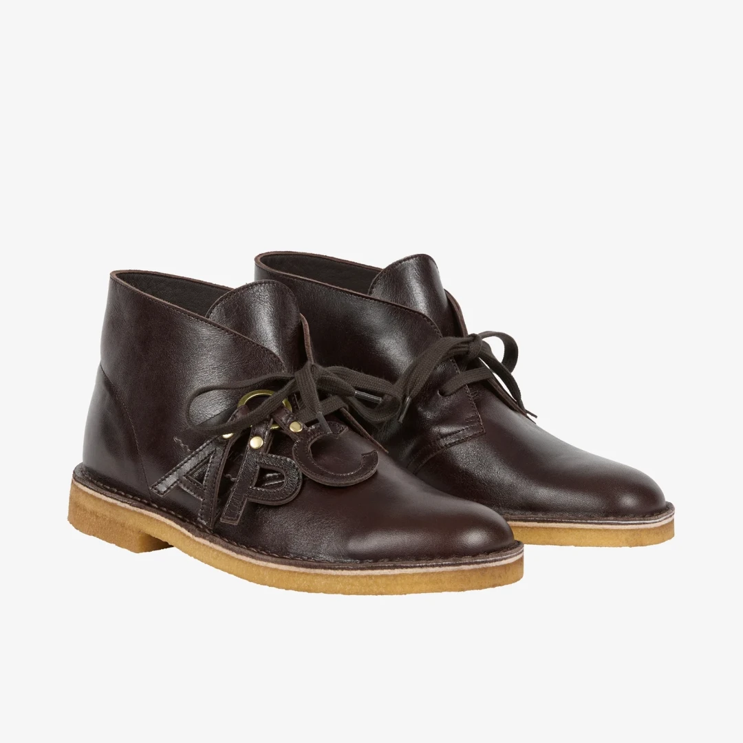 A.P.C. × Clarks Originals コラボモデルが10/2発売決定