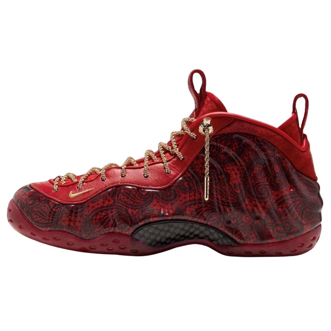 Victor Solomon x NIKE AIR FOAMPOSITE ONE “Gym Red” 2026年末登場
