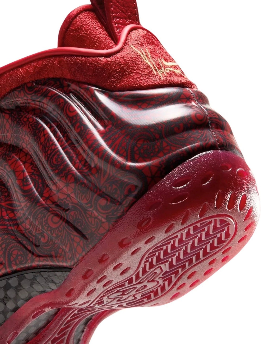 Victor Solomon x NIKE AIR FOAMPOSITE ONE “Gym Red” 2026年末登場