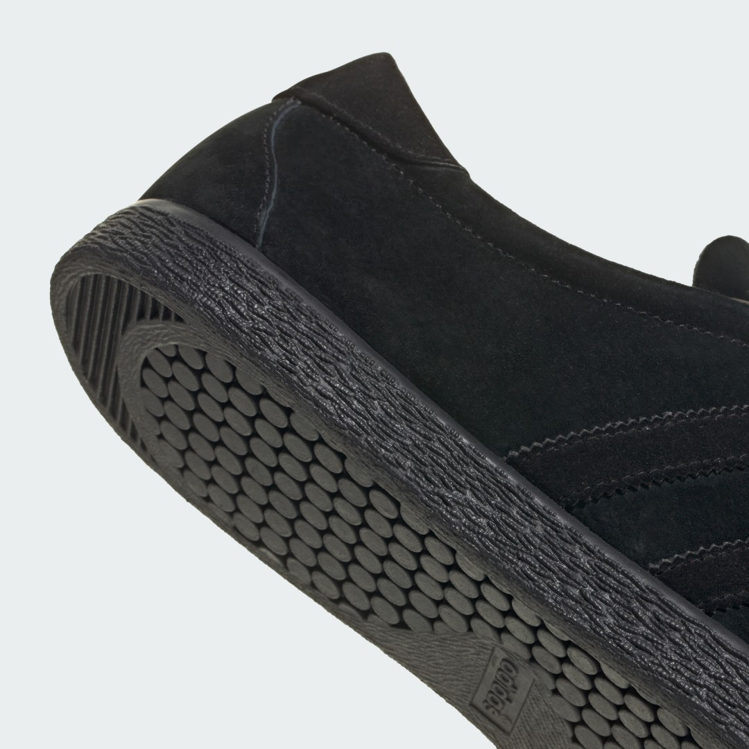 Goss!p｜BEAUTY&YOUTH × adidasの新作TOBACCOが登場！