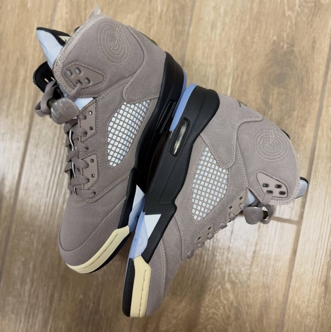 UNDEFEATED × NIKE AIR JORDAN 5 RETRO OG SP 発売日決定