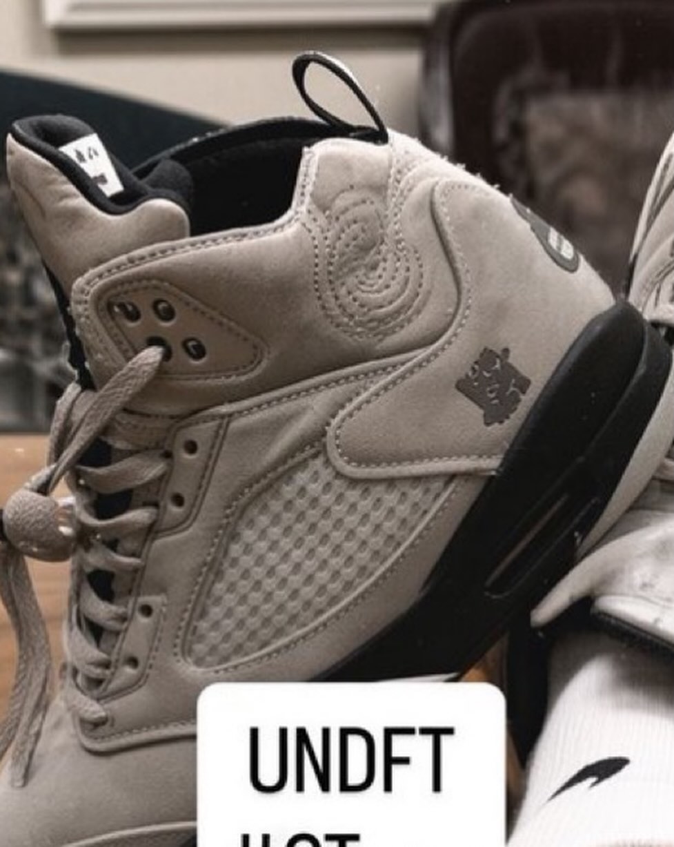 UNDEFEATED × NIKE AIR JORDAN 5 RETRO OG SP 発売日決定