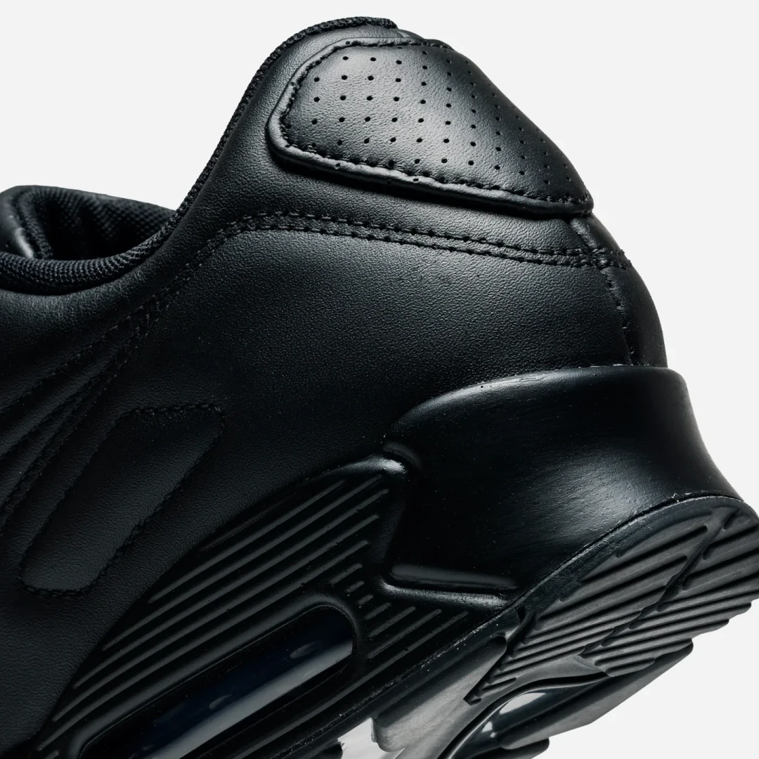 NIKE AIR MAX 90 SP “Triple Black”が10月10日発売
