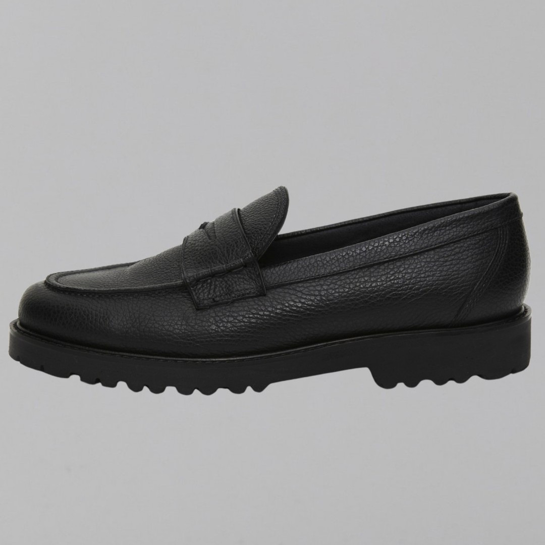 ユナイテッドトウキョウの新作「Vibram LEATHER LOAFER」が登場