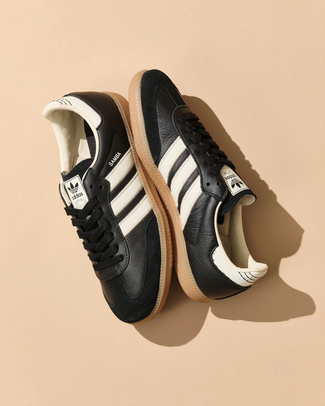 adidas Originals SAMBA OG “Black/White/Gum”が7/18に登場！