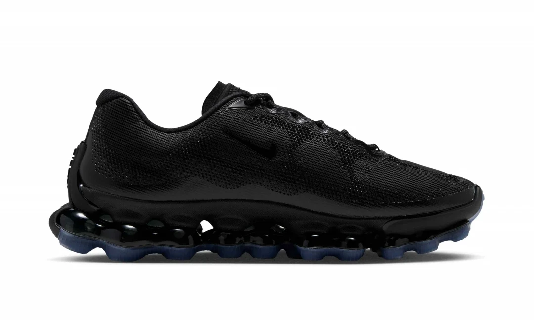 Goss!p｜新たなスタイルを提案するNIKE AIR LIQUID MAX “Black/Clear”