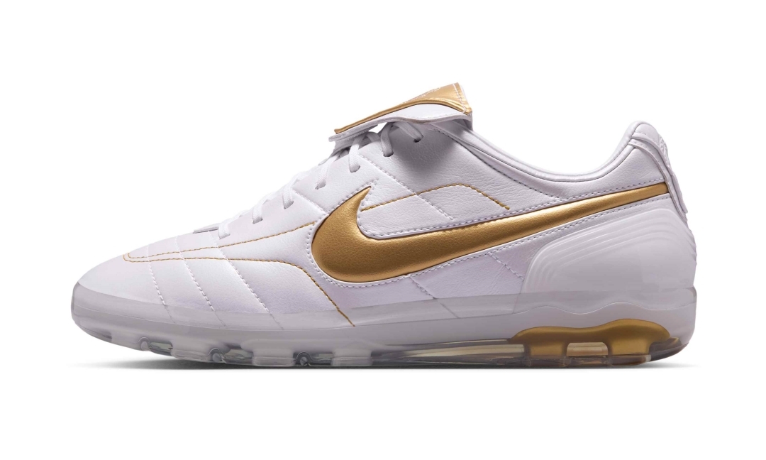 NIKE CRYOSHOT TIEMPO LEGEND R10 ロナウジーニョモデルが10/14登場