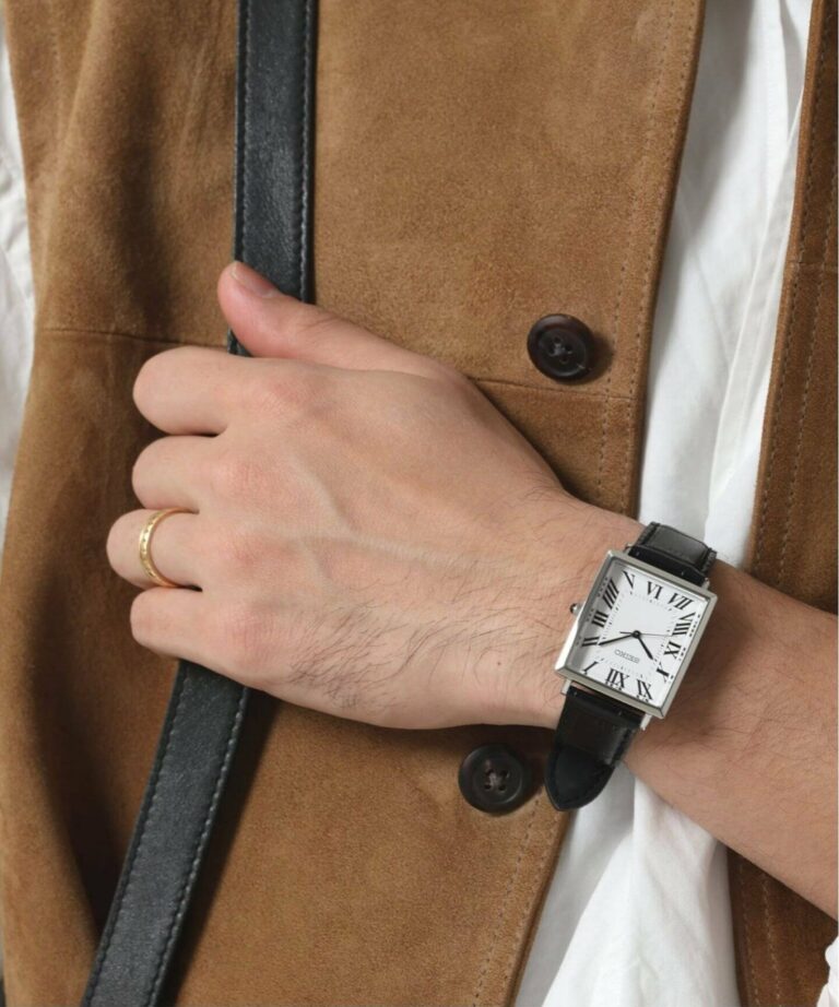 SEIKO Exclusive EDIFICE x HIROB 別注モデル「Silver」39,600円・11月中旬発売