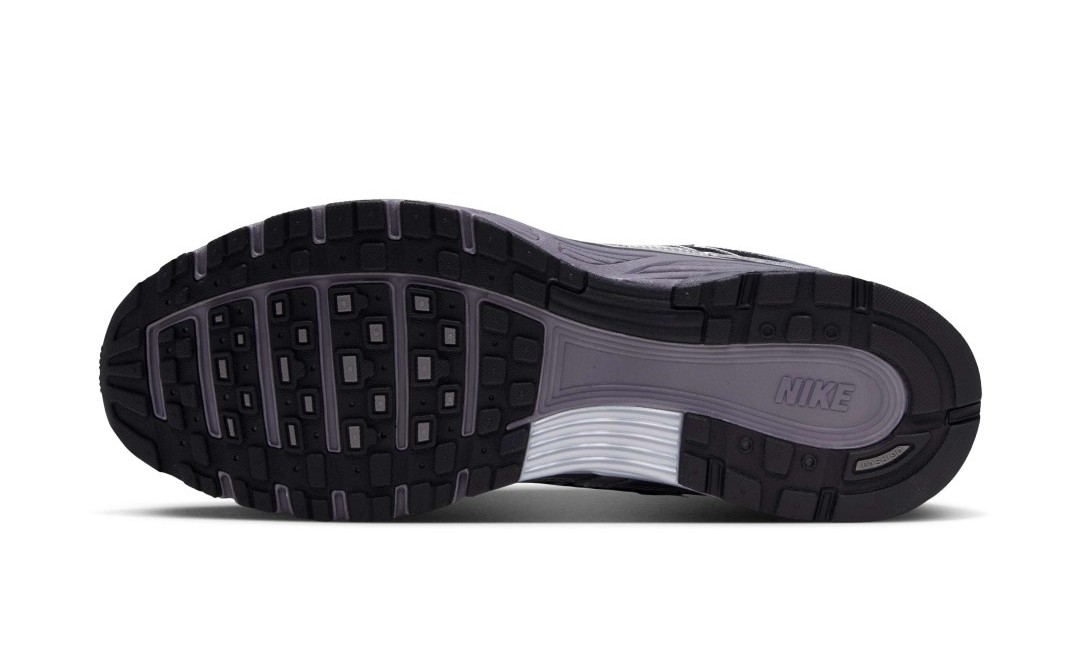 Goss!p｜NIKE P-6000が待望の新色「ブラック/メタリックシルバー」で登場！