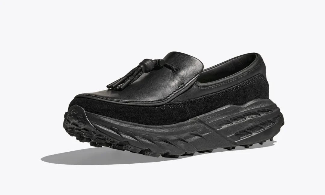 Goss!p｜待望の新作！HOKA SPEED LOAFER “Black”が登場