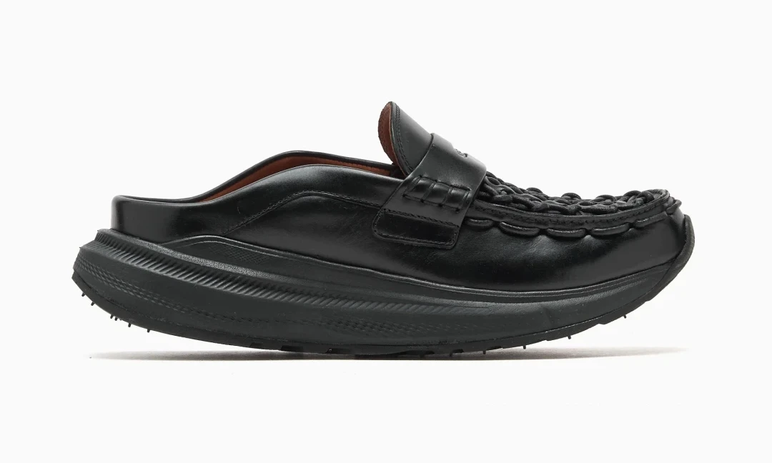 KEEN UNEEK MULE “Black”が2026年10月1日発売