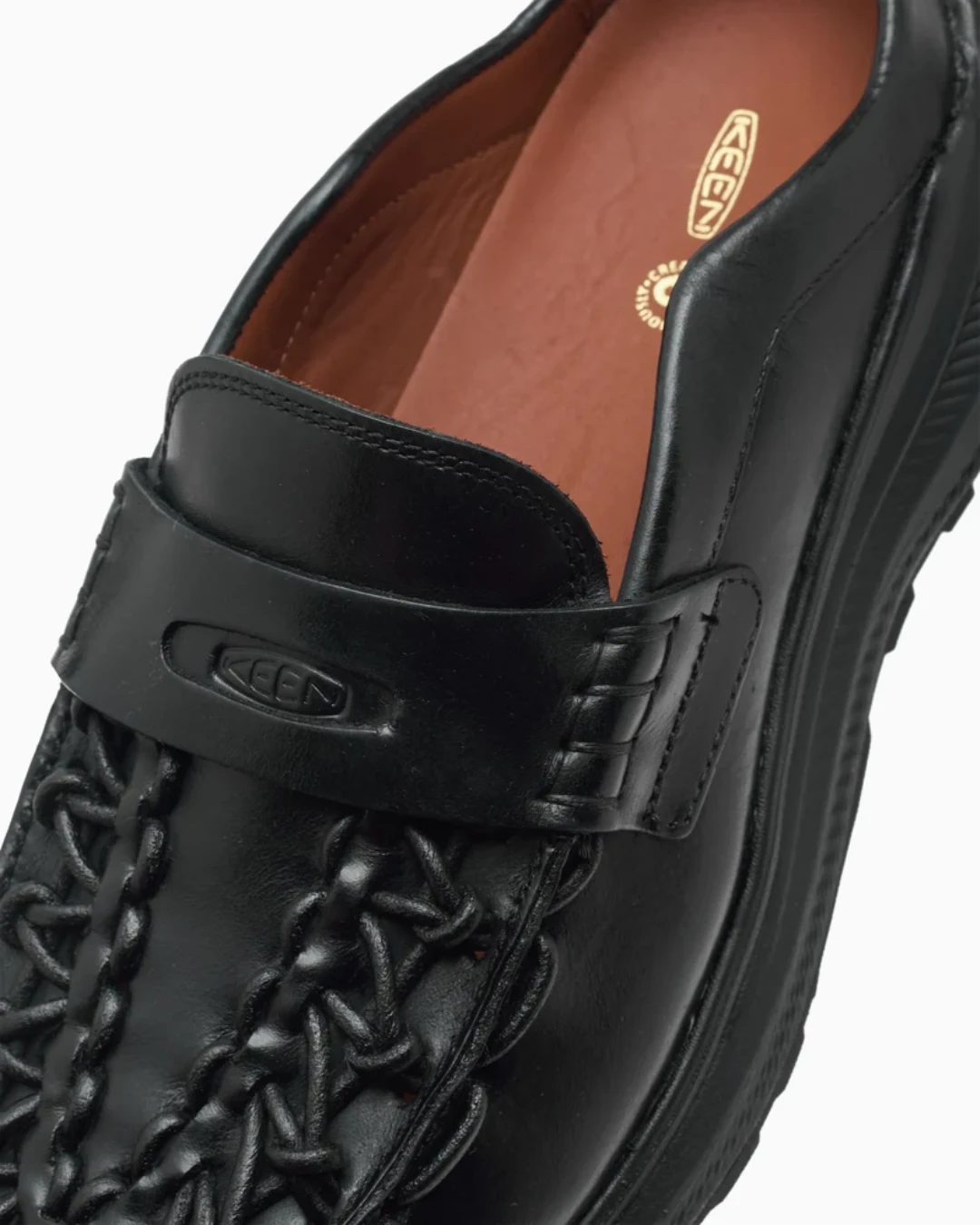 KEEN UNEEK MULE “Black”が2026年10月1日発売