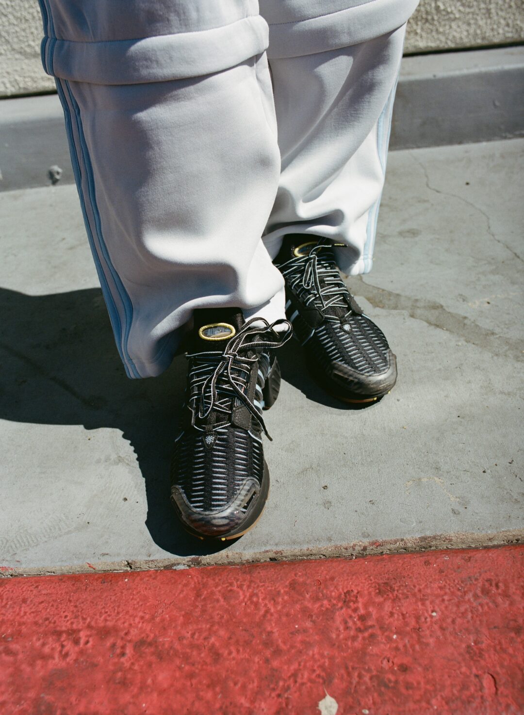2026年10月28日発売 Always Do What You Should Do × adidas