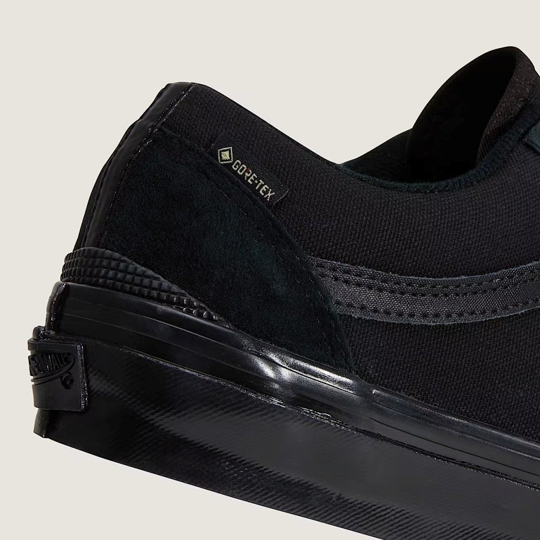 【2026年 10/1 発売】VANS PREMIUM OLD SKOOL GORE-TEX ブラック/モッシーオリーブ