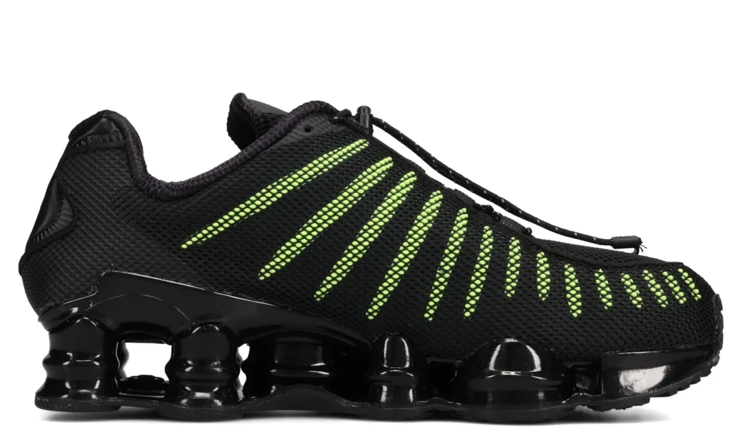 Goss!p｜新色登場！NIKE SHOX TL SE “ブラック/ボルト/アンスラサイト” 9月14日発売