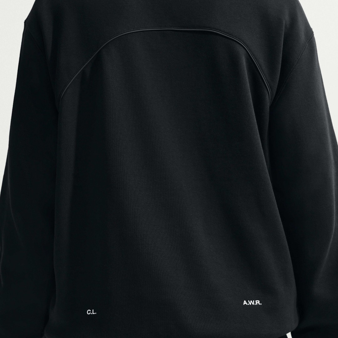 リーク|ドレイクとNIKEの新作アパレルが登場!