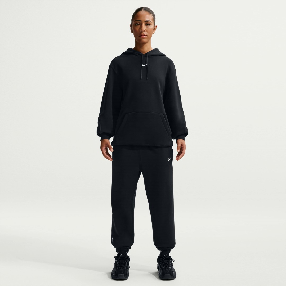 リーク|ドレイクとNIKEの新作アパレルが登場!