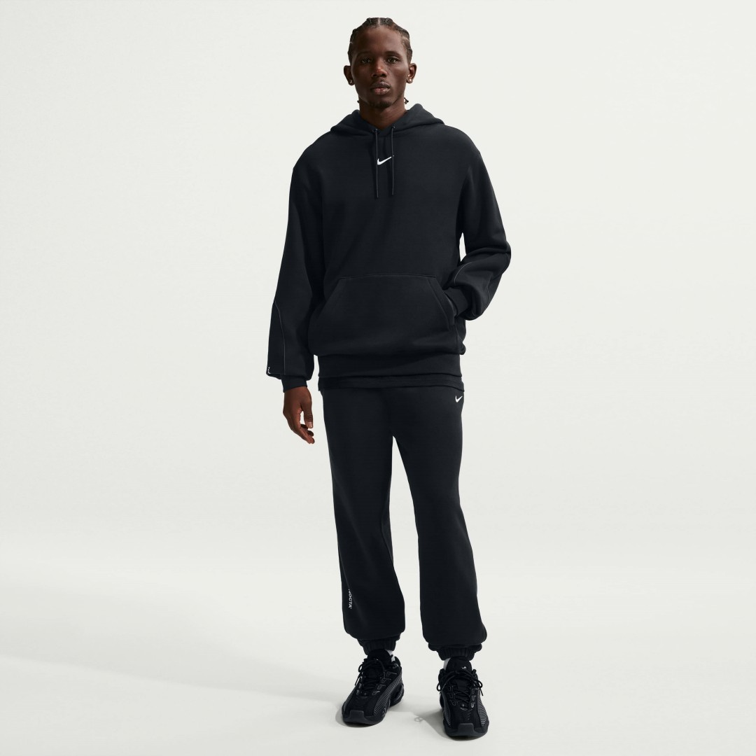 リーク|ドレイクとNIKEの新作アパレルが登場!