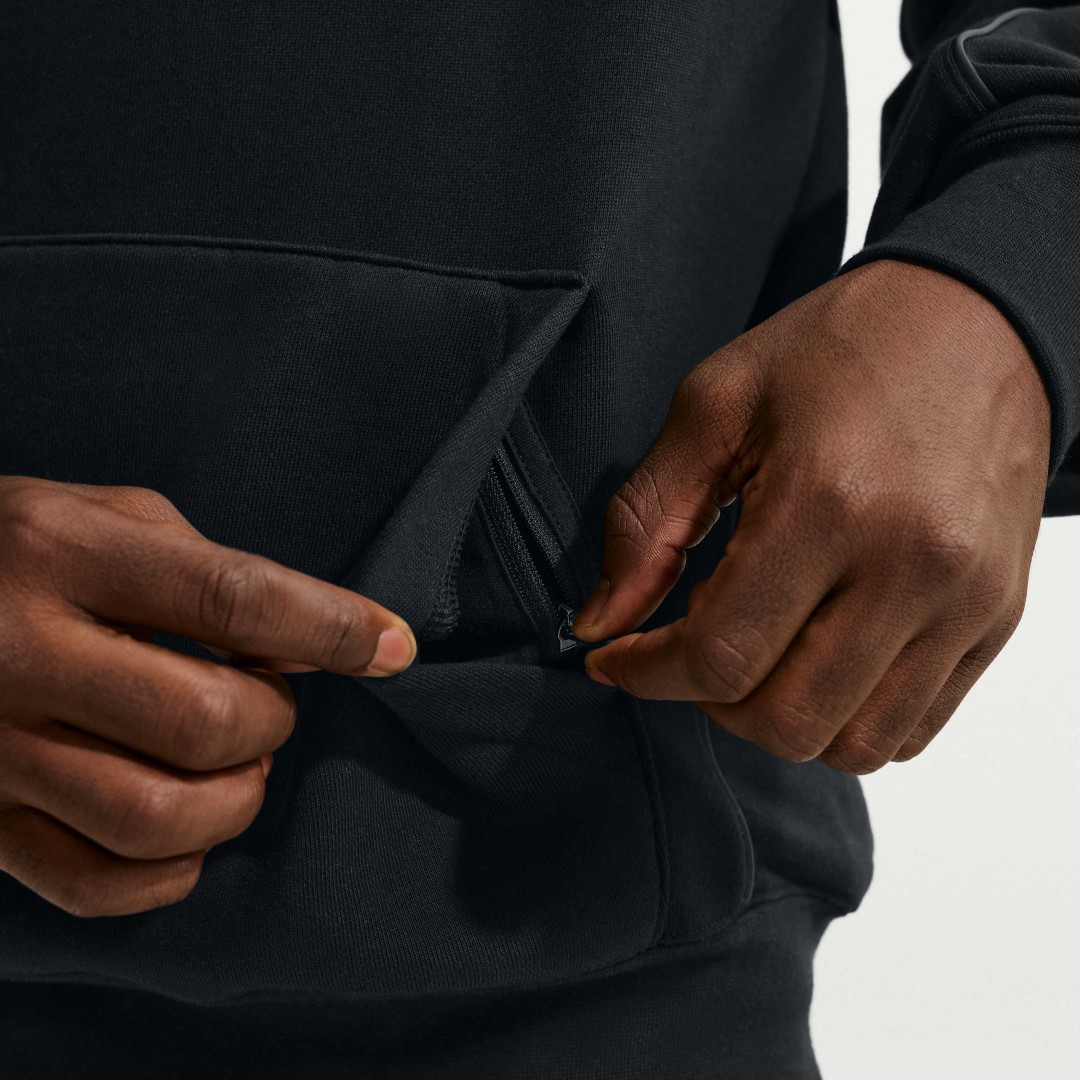 リーク|ドレイクとNIKEの新作アパレルが登場!
