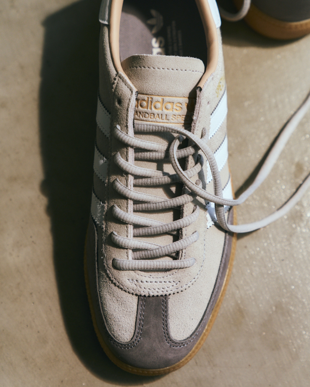 adidas Originals HANDBALL SPEZIALがアダム エ ロぺとコラボ！