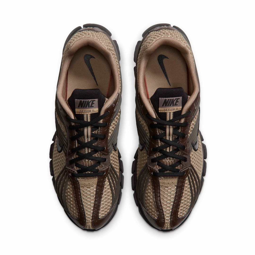 ビームス限定展開！NIKE ZOOM SKYLON 11 “Parachute Beige”