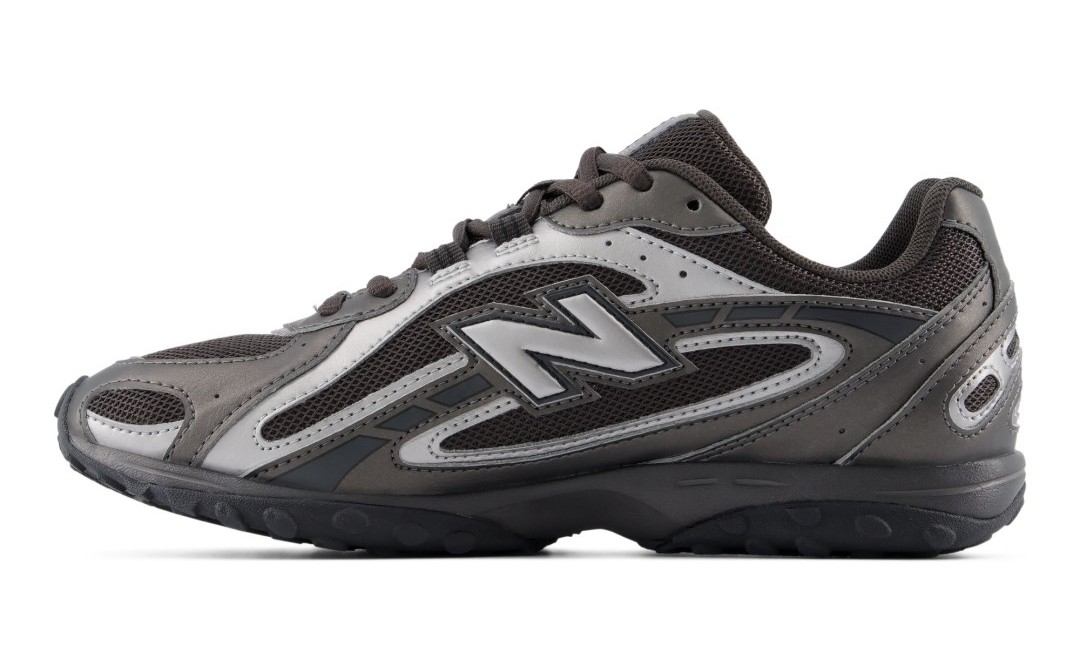 ニューバランス U204L CMC “BLACK/DARK SILVER METALLIC” 10/7発売