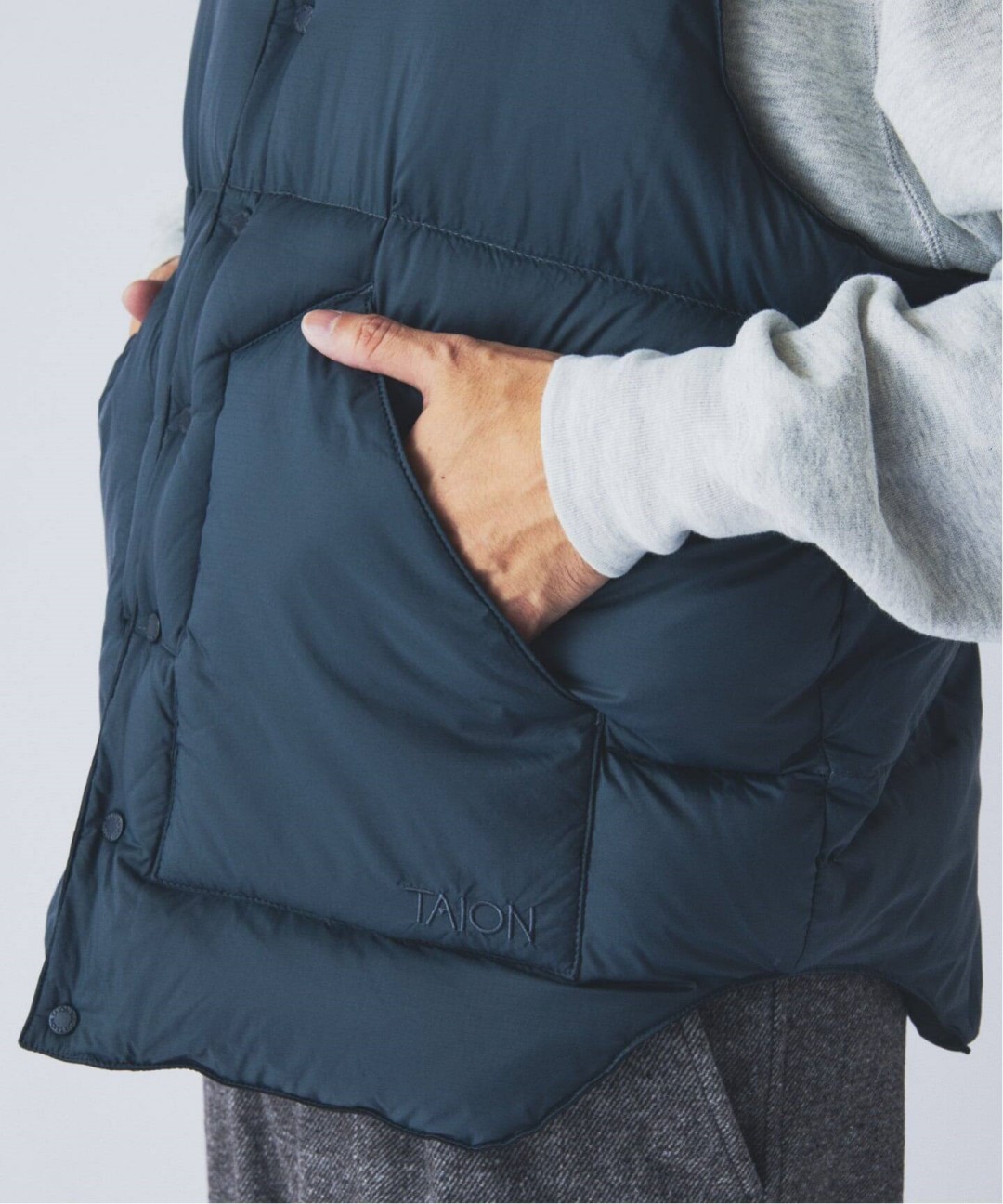 ジャーナルスタンダード タイオン2026 FW 別注ダウンベストが12月上旬発売