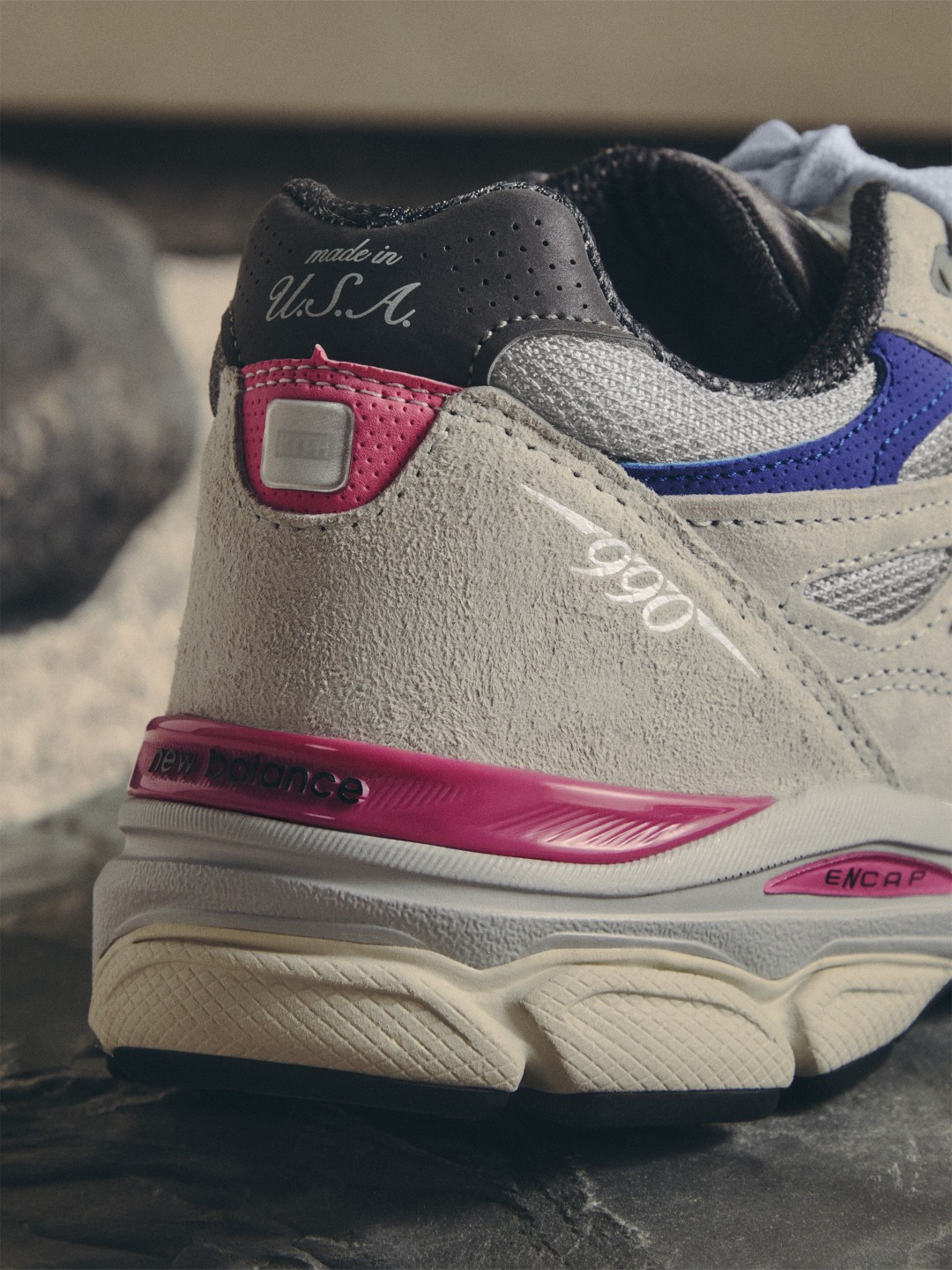 KITH × New Balance 990v3がユナイテッドアローズ & サンズから登場