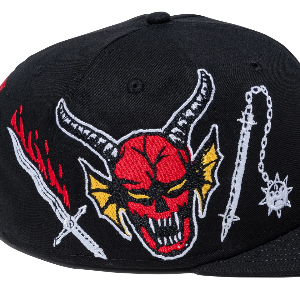 Stranger Things × New Era コラボ商品が10月26日に発売！