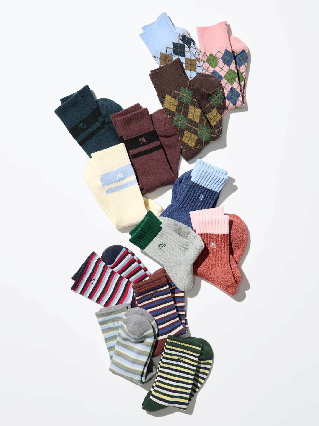 UNIQLOとJW ANDERSONの2026年秋冬コレクションが10/16発売