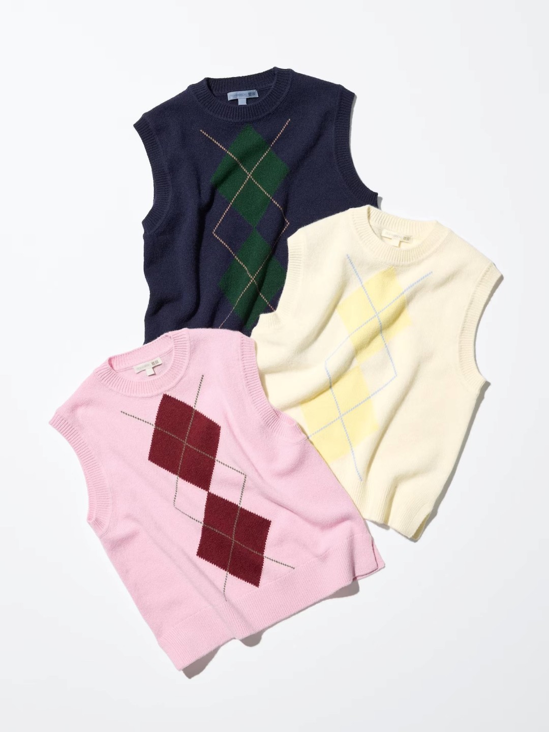 UNIQLOとJW ANDERSONの2026年秋冬コレクションが10/16発売