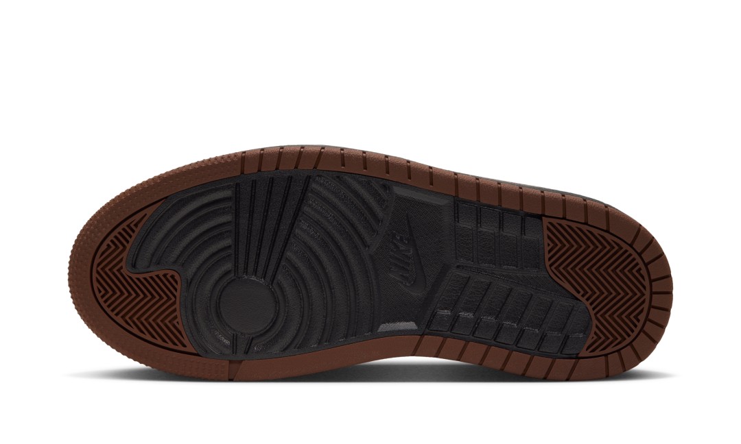 NIKE W AIR JORDAN 1 TRIPLE STACK 発売日決定！