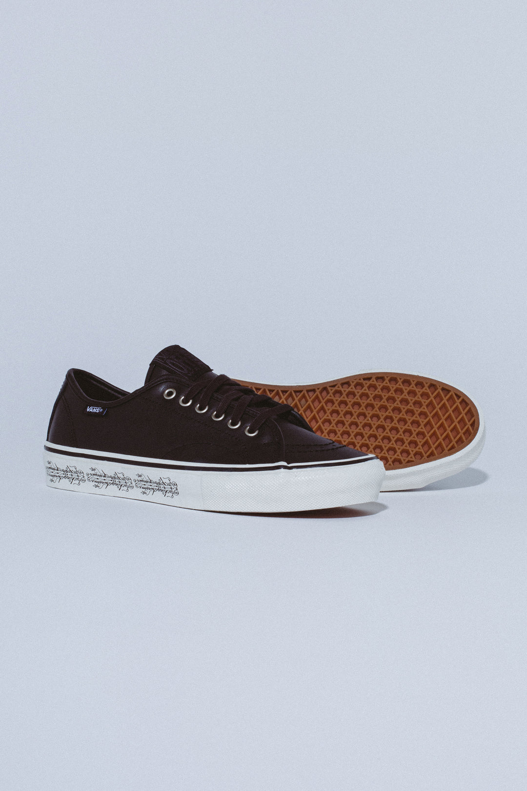 Fucking Awesome x VANS SKATE AVE Classicが10月1日に発売！
