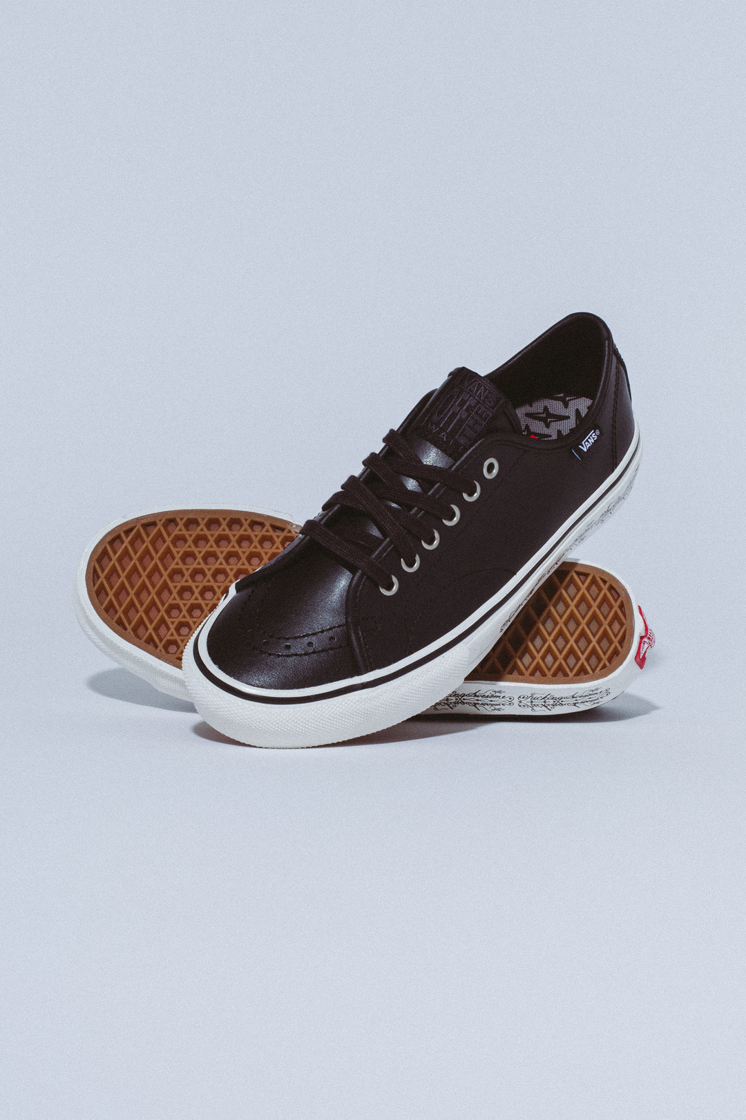 Fucking Awesome x VANS SKATE AVE Classicが10月1日に発売！
