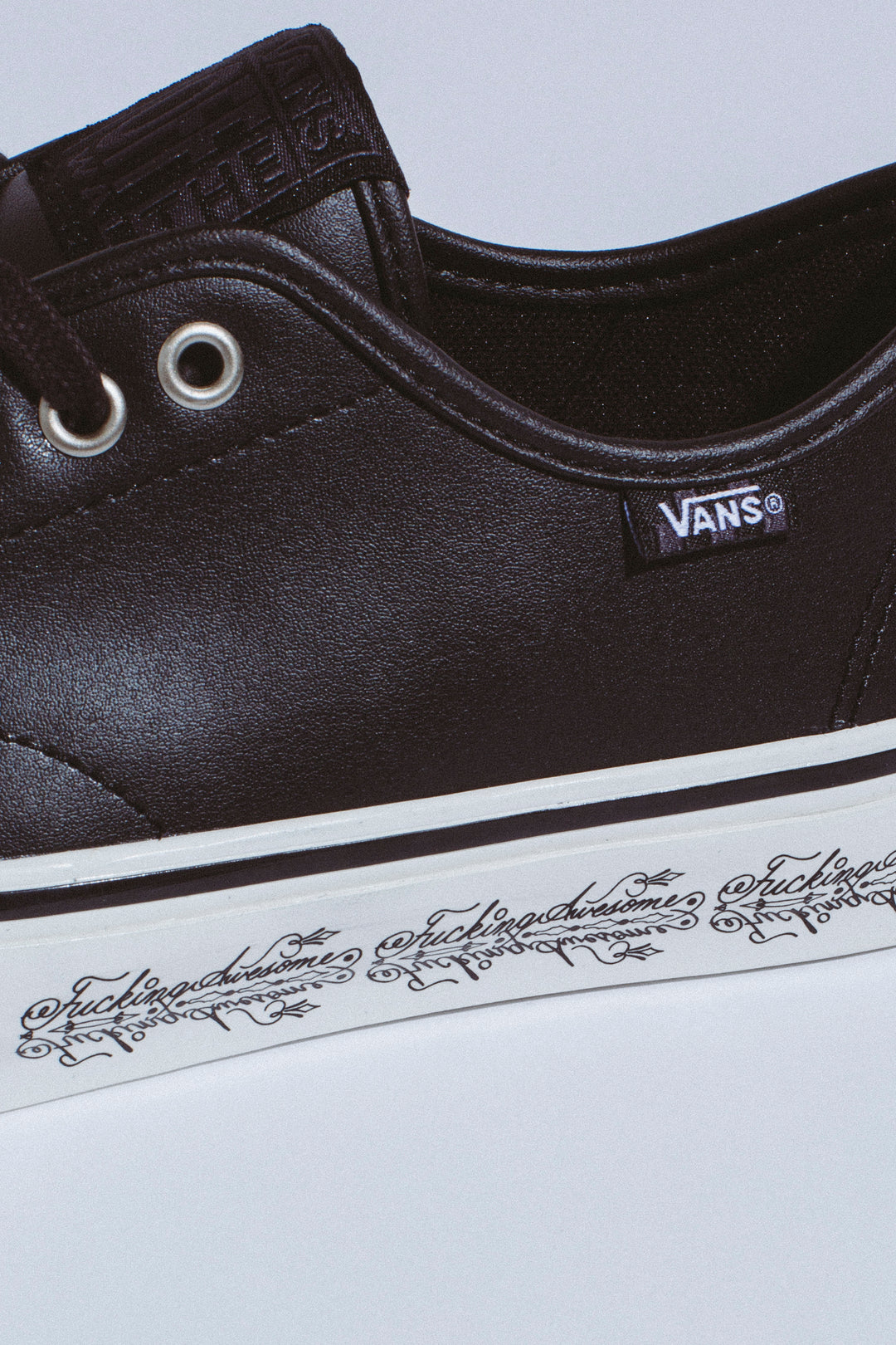 Fucking Awesome x VANS SKATE AVE Classicが10月1日に発売！