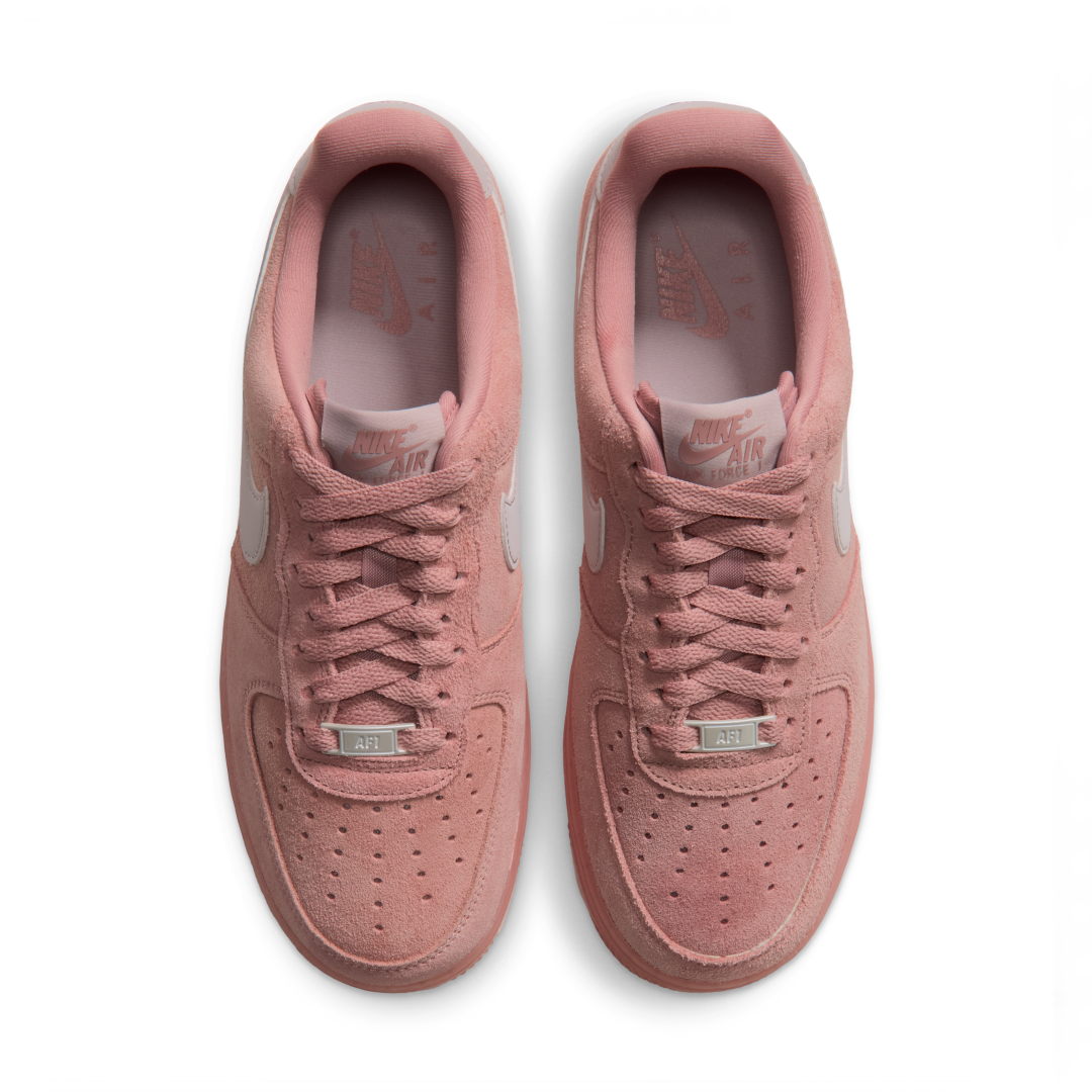 Goss!p｜NIKE W AIR FORCE 1 07 LOW “Rust Pink/Particle Rose”が登場